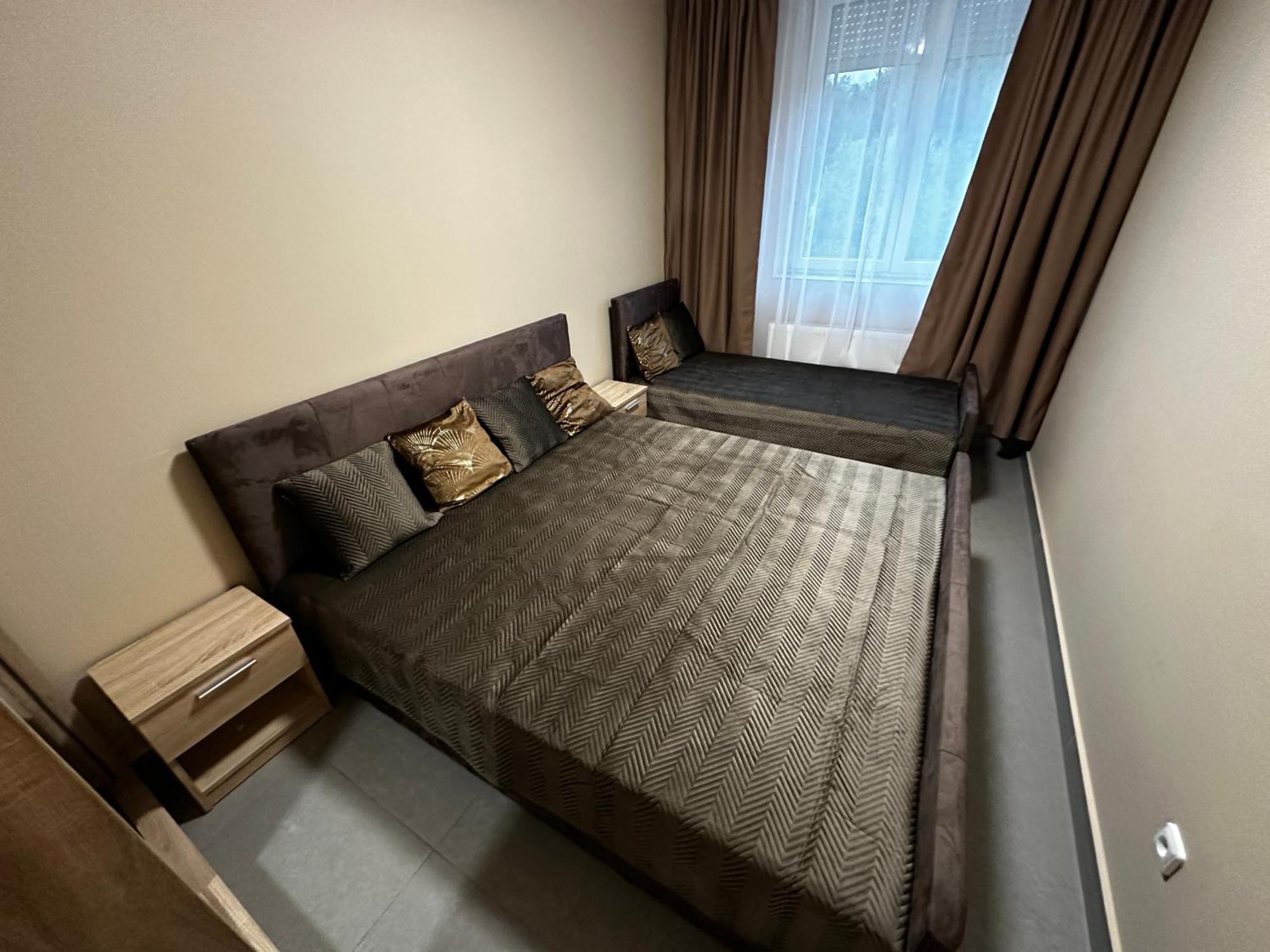 Aparthotel Olympland 特鲁特诺夫 外观 照片
