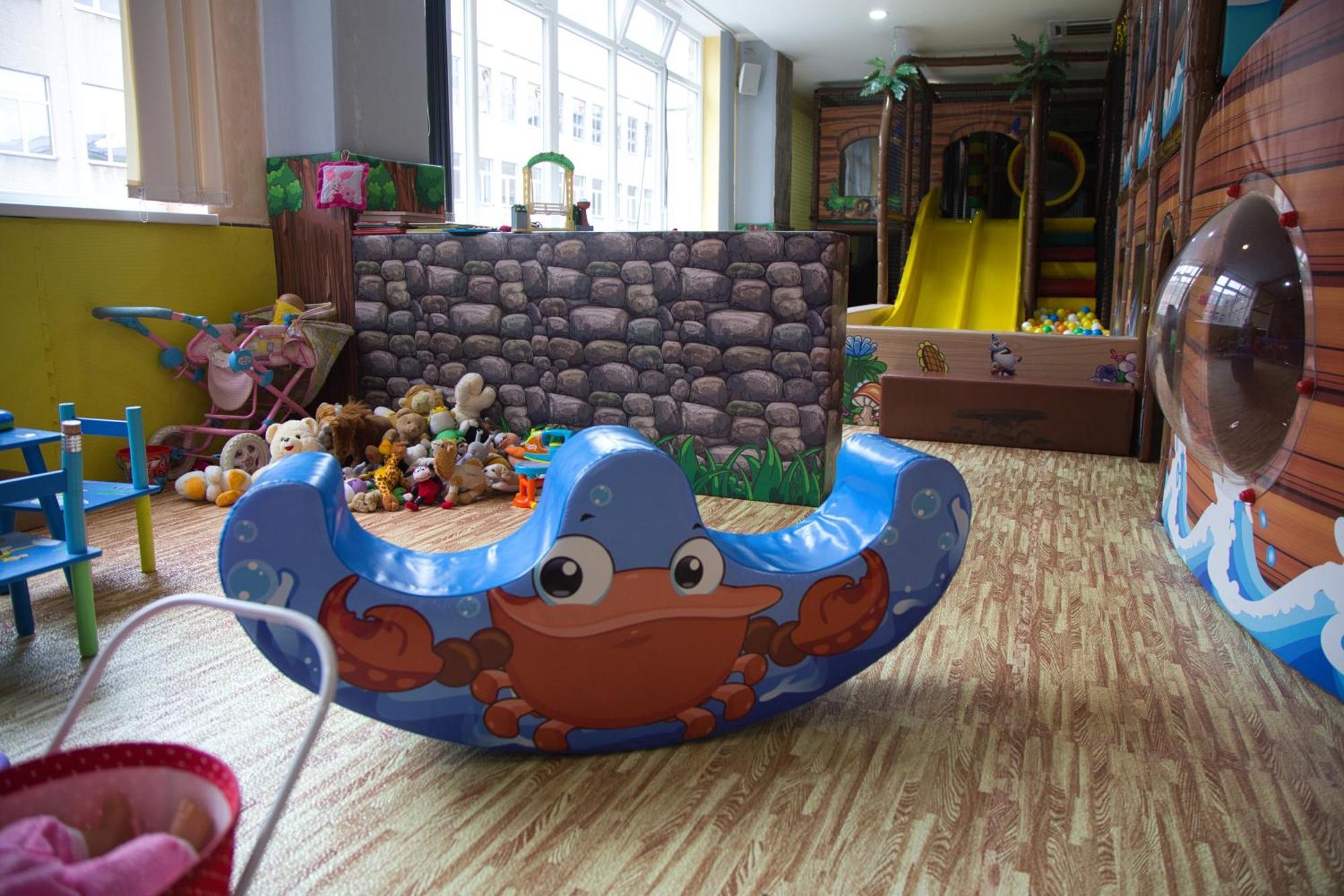 Aparthotel Olympland 特鲁特诺夫 外观 照片